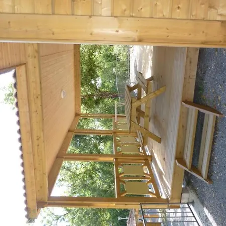 Holiday home Rev'othijol Saint Alban Auriolles